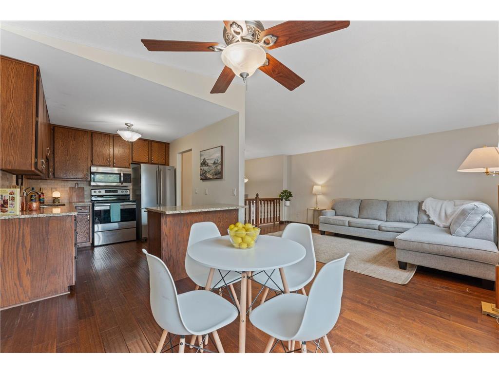 907 Heritage Court W Vadnais Heights MN 55127 7069360 image7