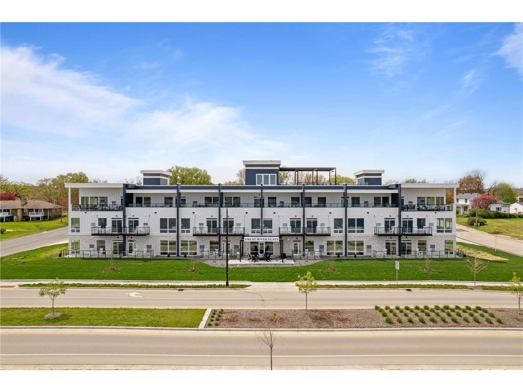 907 N Lakeshore Drive #104 Lake City MN 55041 - PEPIN 7087043 image1