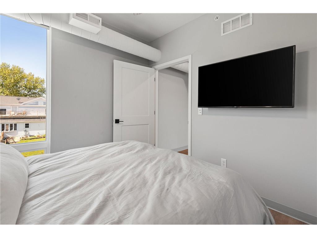 907 N Lakeshore Drive #305 Lake City MN 55041 - PEPIN 7087431 image14