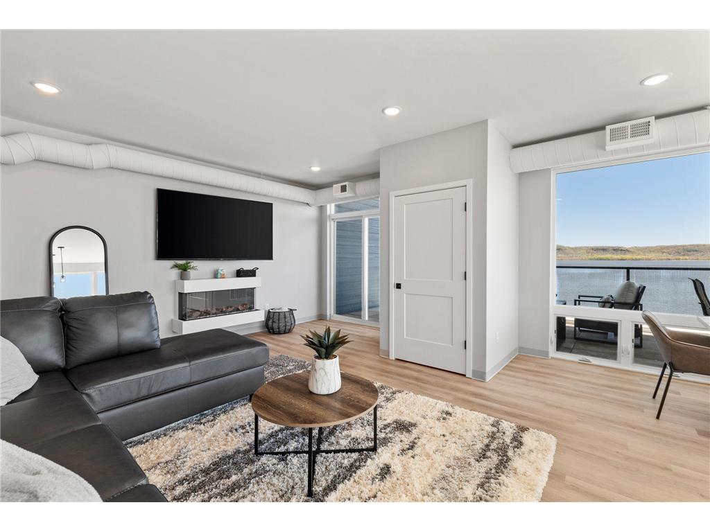 907 N Lakeshore Drive #305 Lake City MN 55041 - PEPIN 7087431 image8