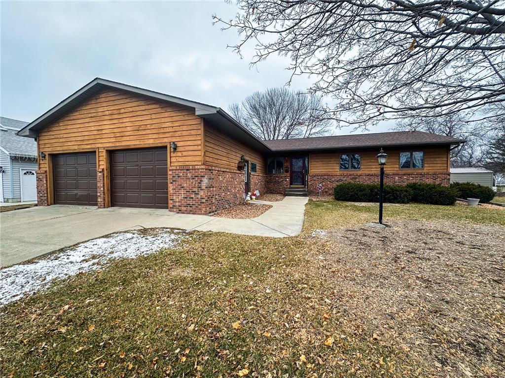 907 N Nicollet Street Winthrop MN 55396 6474411 image1