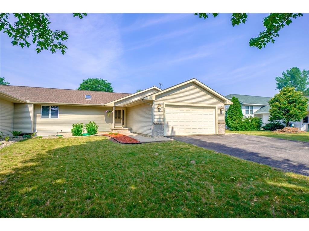 907 N Winter Street, River Falls, WI, 54022 MLS 6390709 Edina Realty