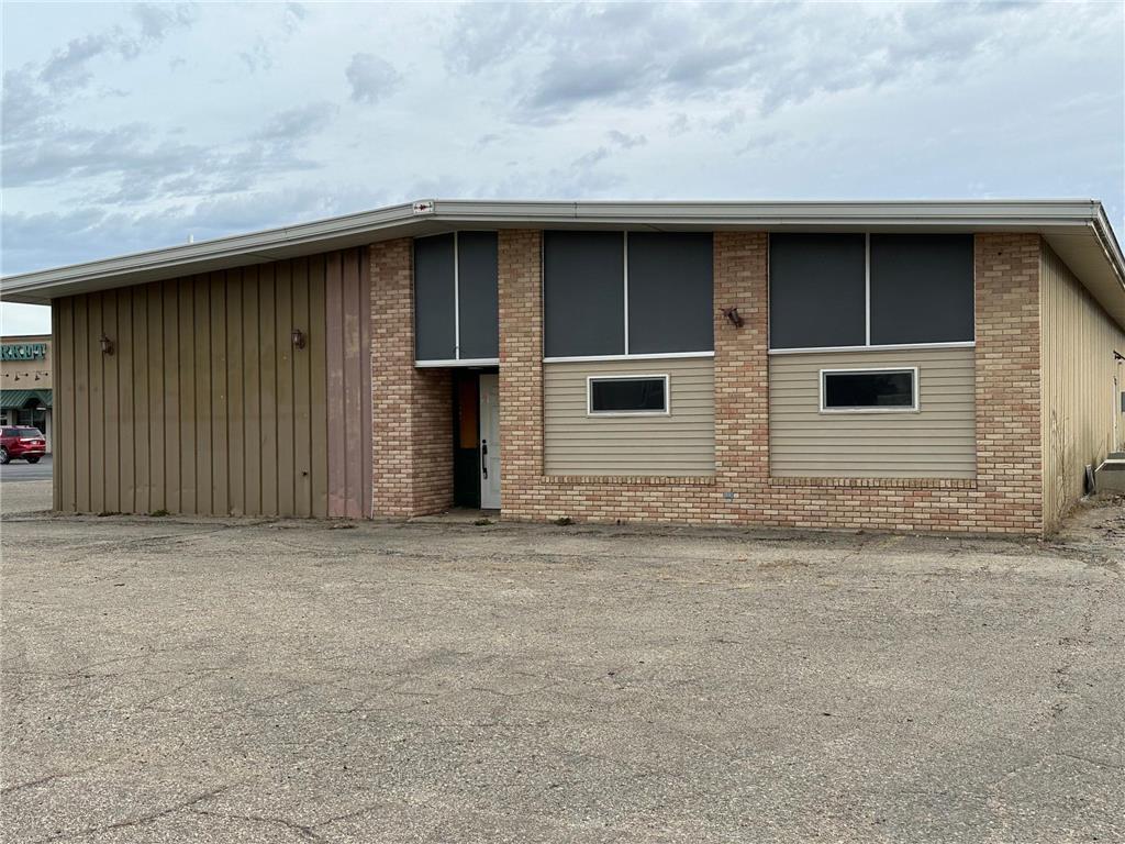 907 Saint Olaf Avenue N Canby MN 56220 6461096 image1