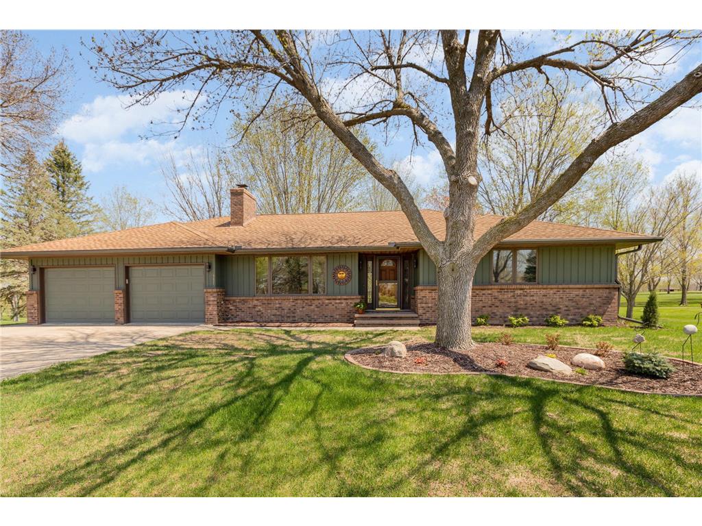 907 Windcrest Circle SE, New Prague, MN, 56071 MLS 7628742 Edina