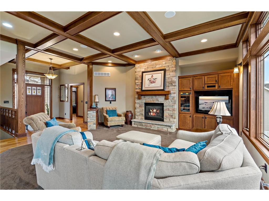 9071 Horizon Drive Shakopee MN 55379 7059645 image1