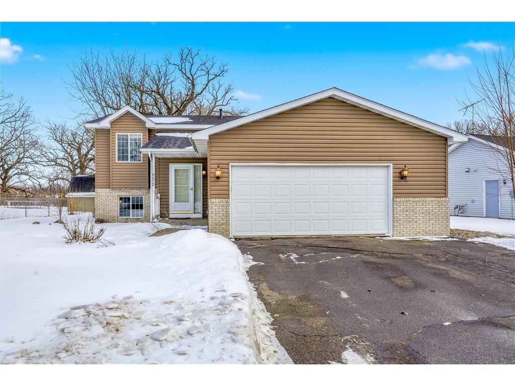 9072 Farmstead Avenue Monticello MN 55362 7017772 image1