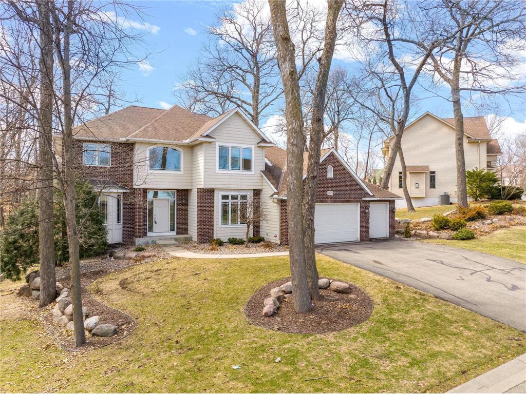 9073 Woodhill Drive, Savage, MN, 55378 MLS 6176931 Edina Realty