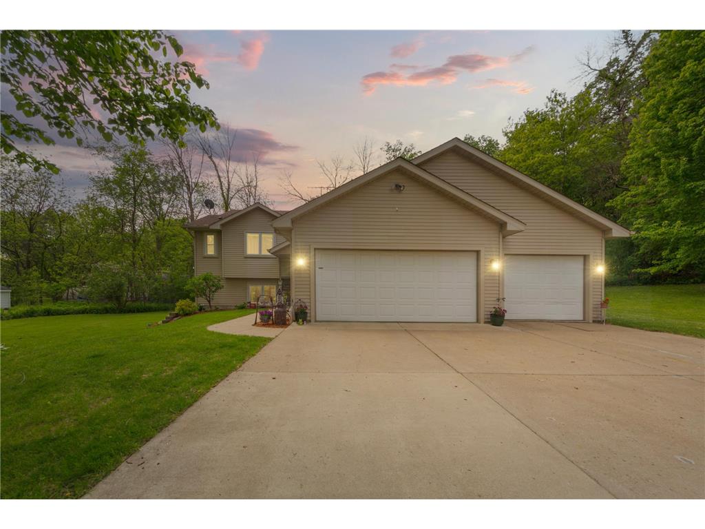 9074 Bagley Avenue Forest Twp MN 55057 - Union Lake 7079562 image1