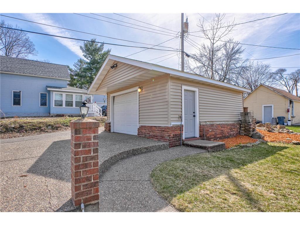 908 10th Street Hudson WI 54016 7049443 image28