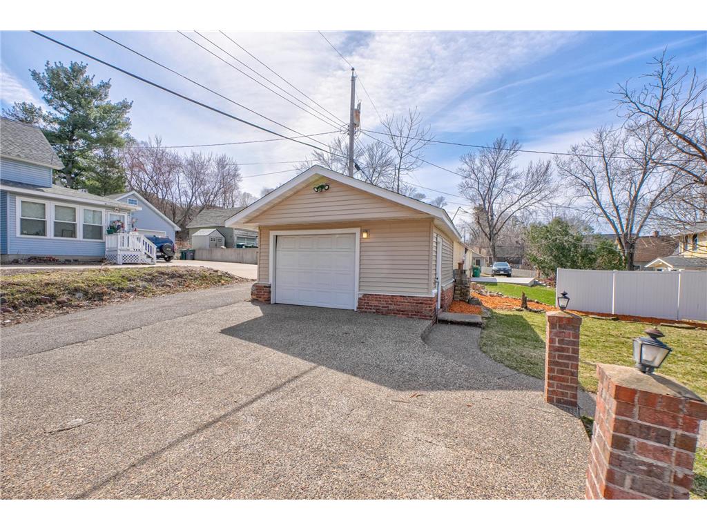 908 10th Street Hudson WI 54016 7049443 image29