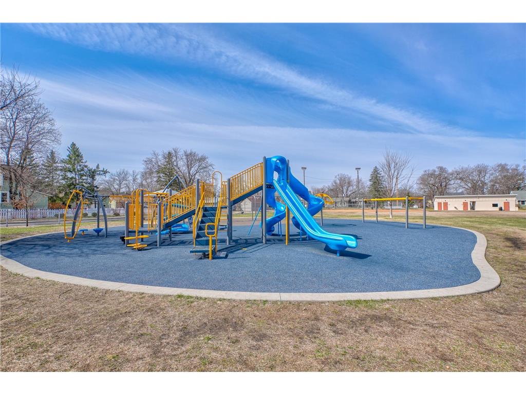 908 10th Street Hudson WI 54016 7049443 image33