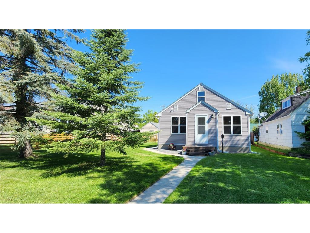 908 11th Street International Falls MN 56649 6731021 image1