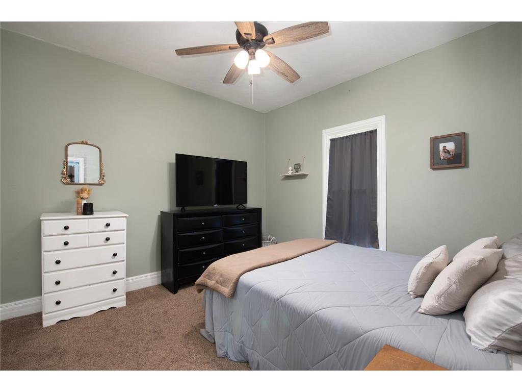 908 3rd Street SW Waseca MN 56093 7082077 image12