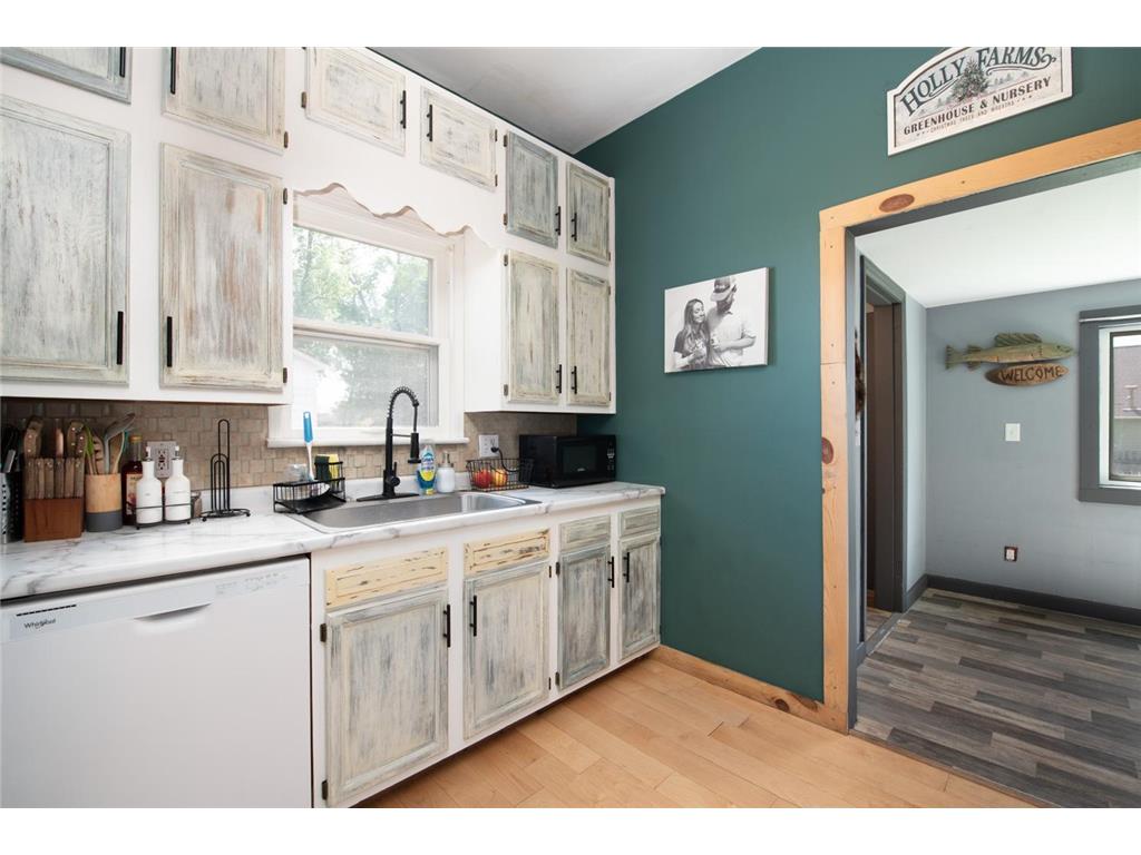908 3rd Street SW Waseca MN 56093 7082077 image8