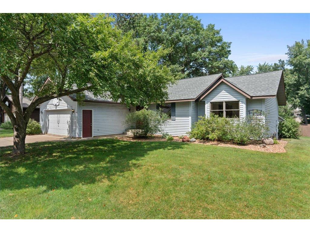 908 Bluebird Court N North Hudson WI 54016 6706795 image1