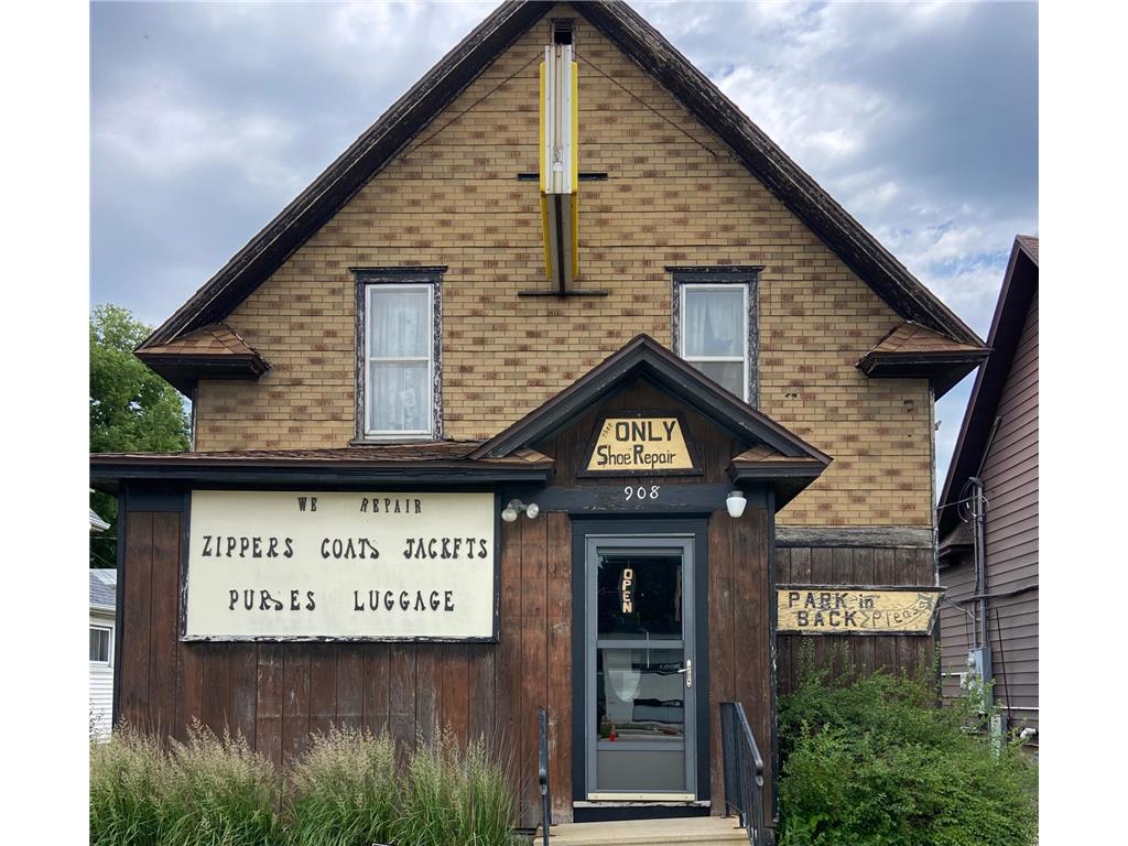 908 Broadway Avenue N Rochester MN 55906 6229084 image1