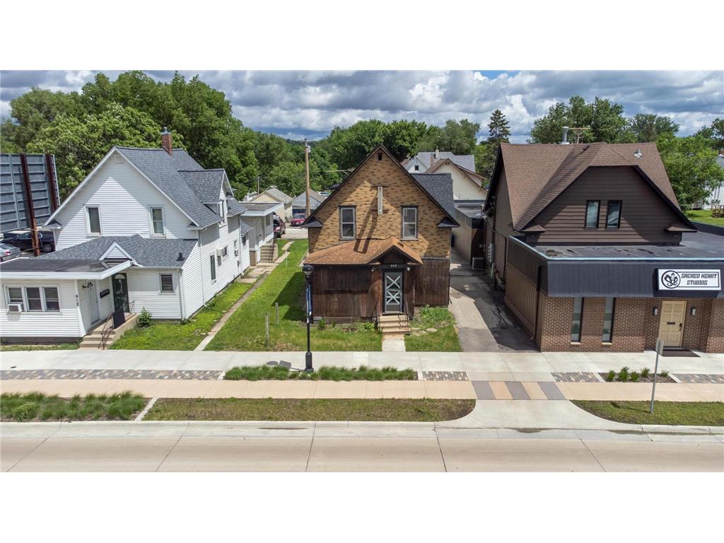 908 Broadway Avenue N Rochester MN 55906 6509789 image1