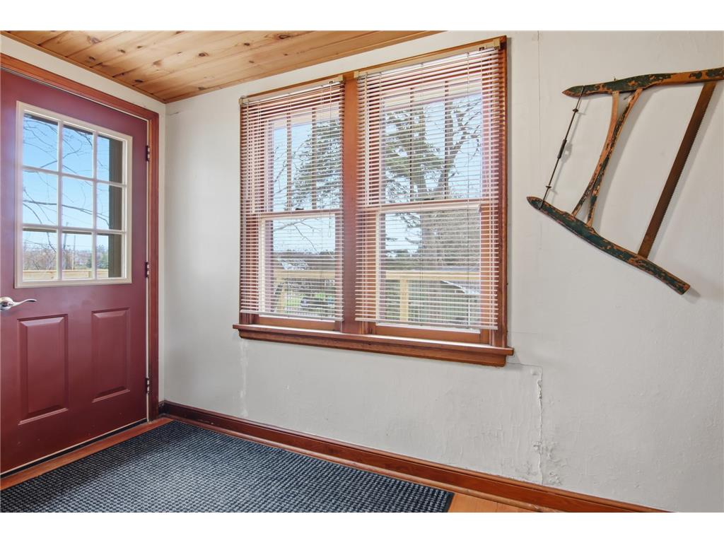 908 Franklin Street Spooner WI 54801 7065606 image23