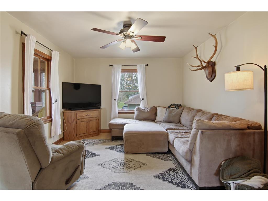 908 Franklin Street Spooner WI 54801 7065606 image4