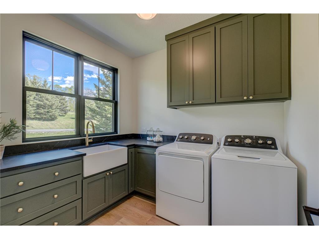 908 Gavin Pass Hudson WI 54016 7073897 image24