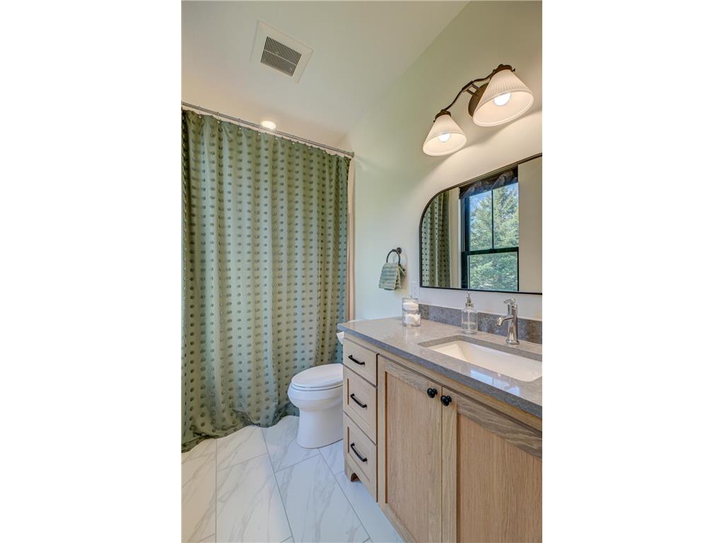 908 Gavin Pass Hudson WI 54016 7073897 image37