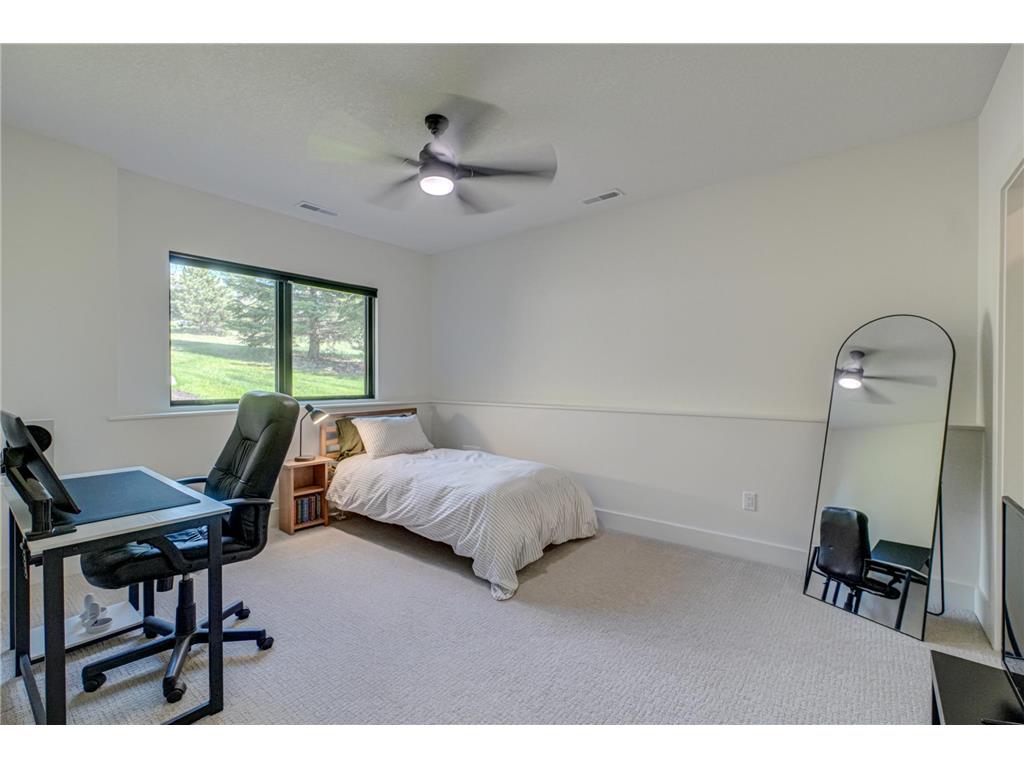 908 Gavin Pass Hudson WI 54016 7073897 image44