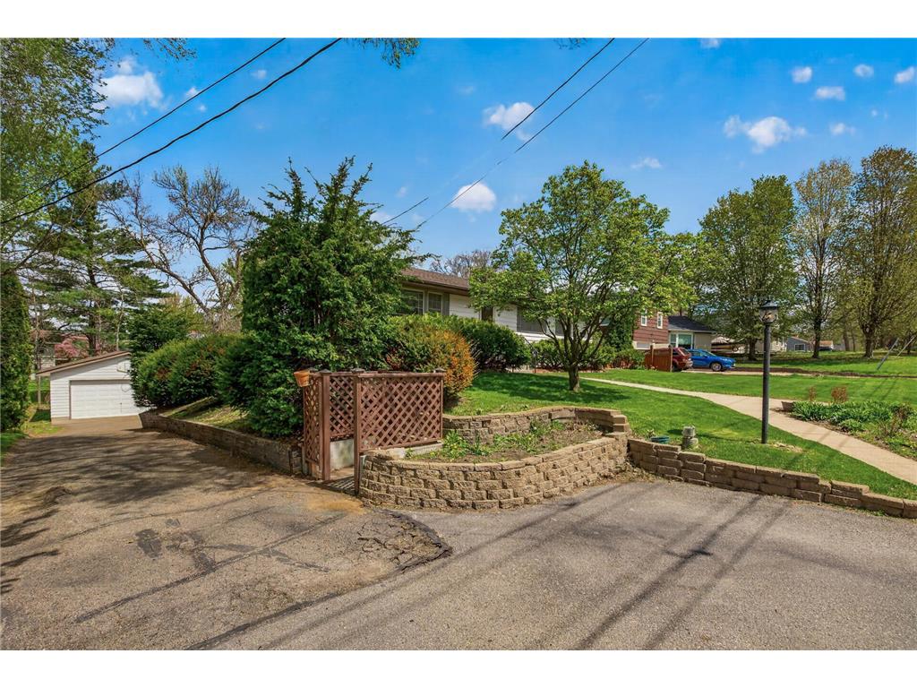 908 Greenvale Avenue W Northfield MN 55057 7064743 image2