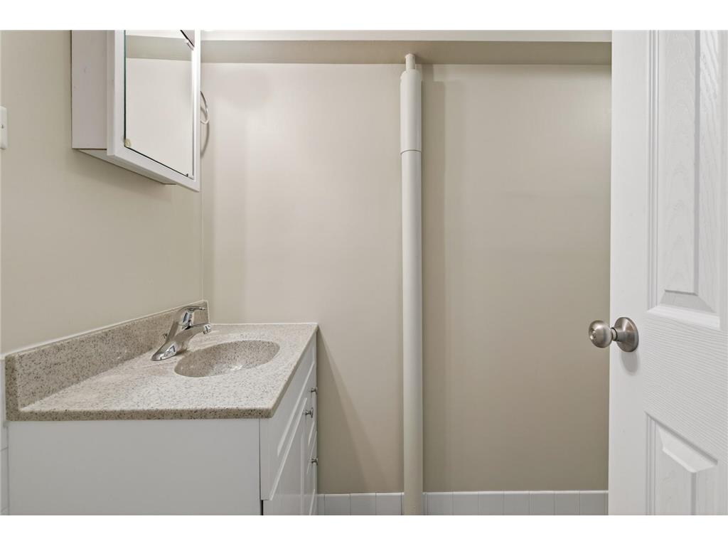 908 Greenvale Avenue W Northfield MN 55057 7064743 image28