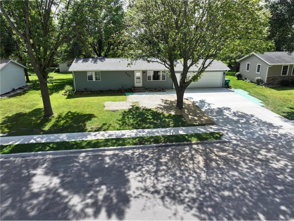 908 Irene Avenue SE Willmar MN 56201 6769976 image1