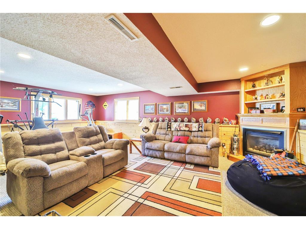 908 Lilac Lane Little Falls MN 56345 7074377 image23