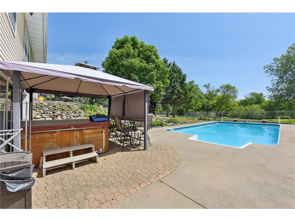 908 Martys Way Osceola WI 54020 7085114 image42