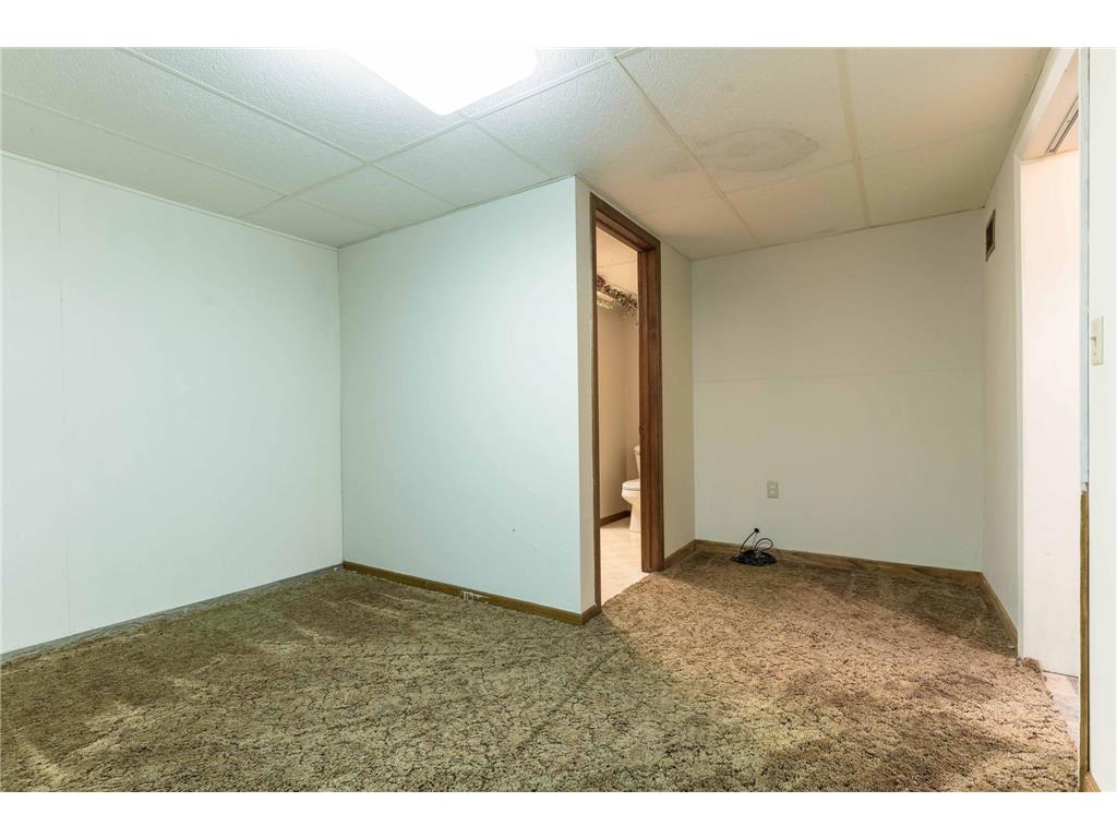 908 N 1st Avenue Fergus Falls MN 56537 7105653 image25