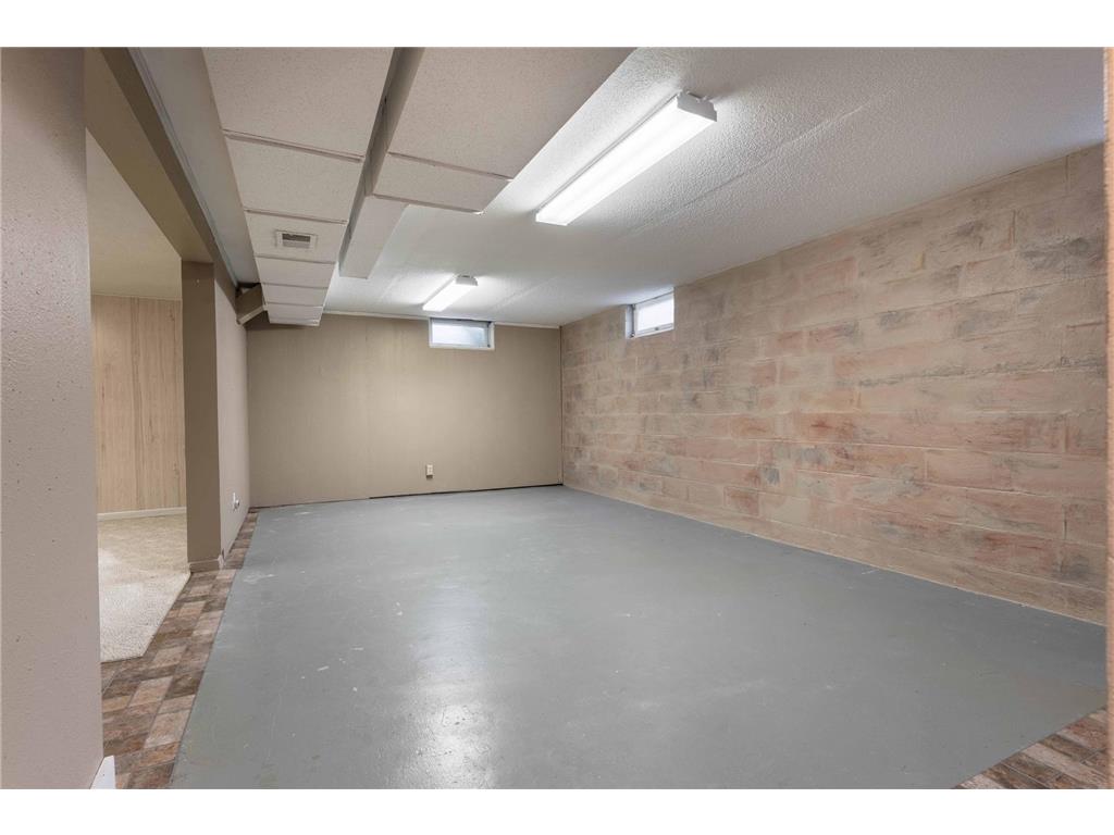 908 N 1st Avenue Fergus Falls MN 56537 7105653 image28