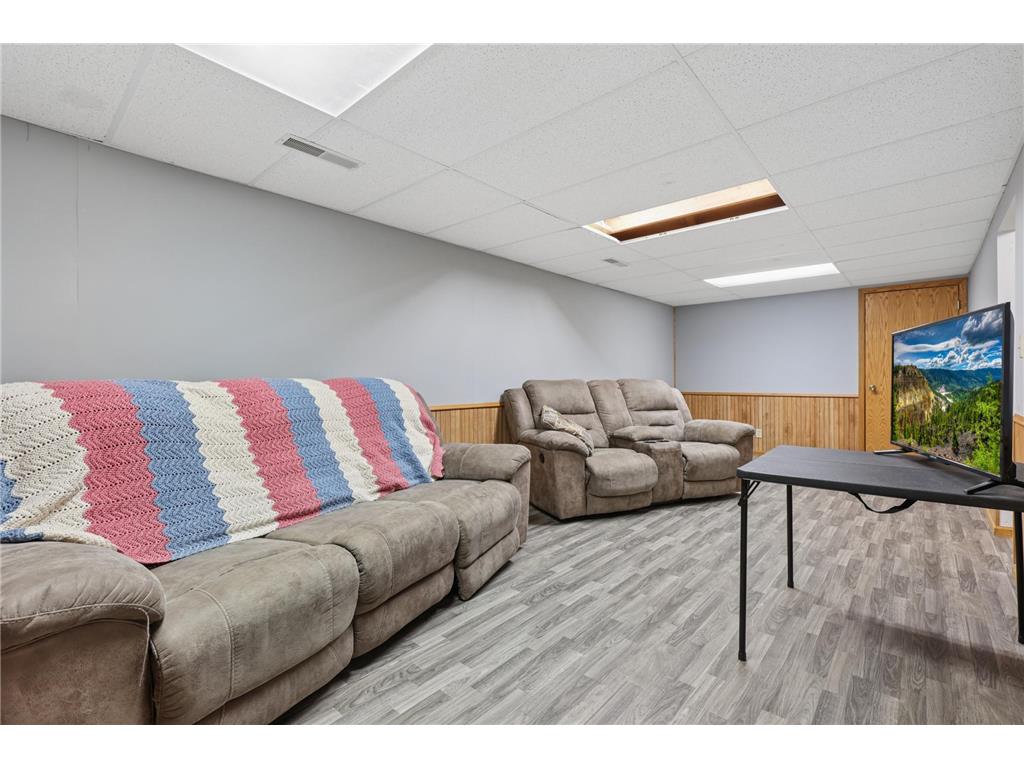 908 Pleasantview Drive SE Willmar MN 56201 7059387 image26
