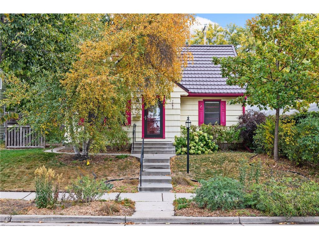 908 Saint Paul Avenue, Saint Paul, MN 55116 MLS 6253875 Edina Realty