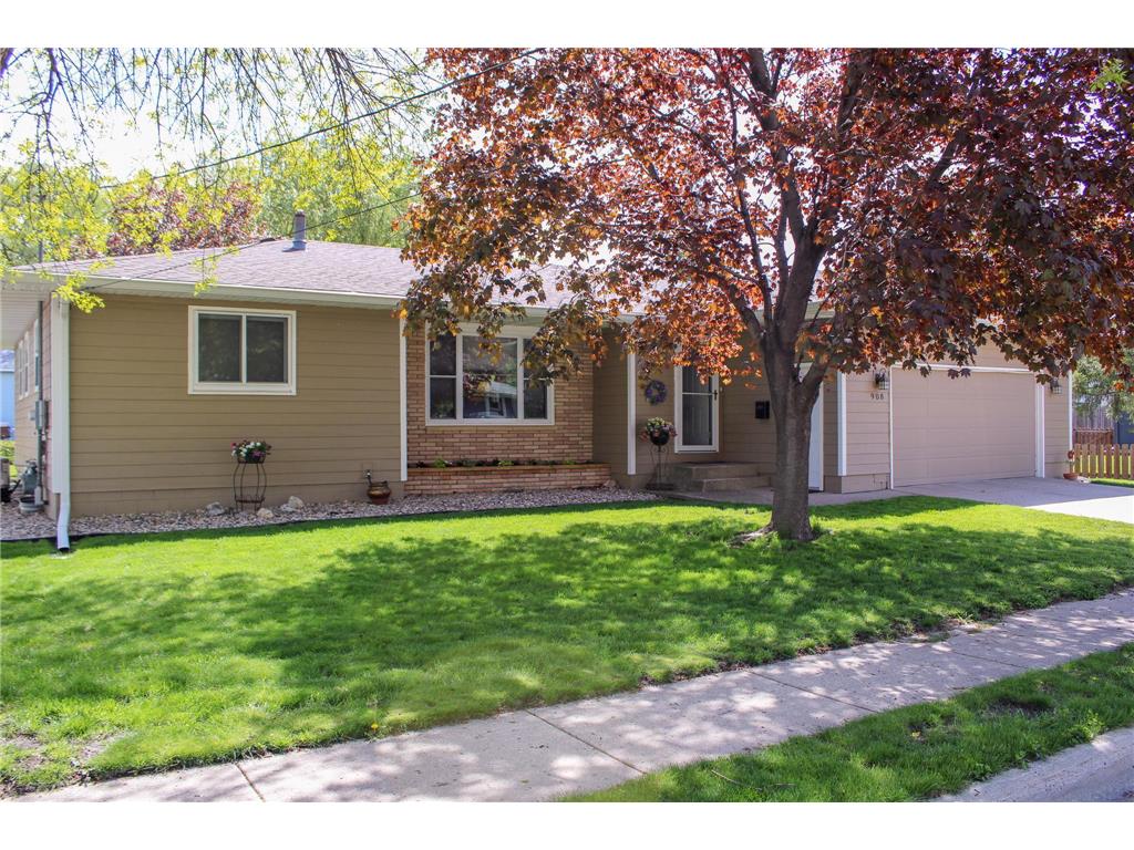 908 Sherman Street North Mankato MN 56003 6533596 image1