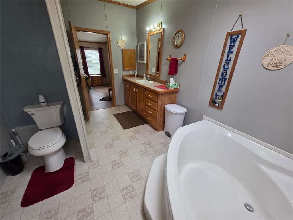 908 Trailview Street Bovey MN 55709 7082879 image19
