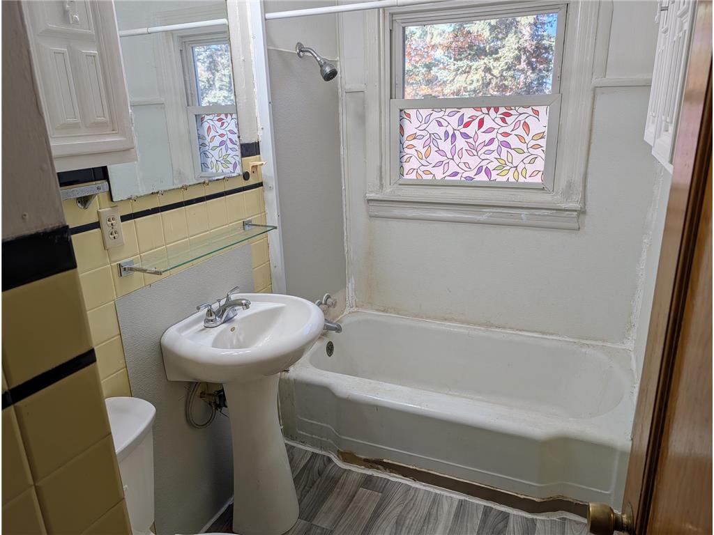 908 W State Street Kiester MN 56051 6814206 image16