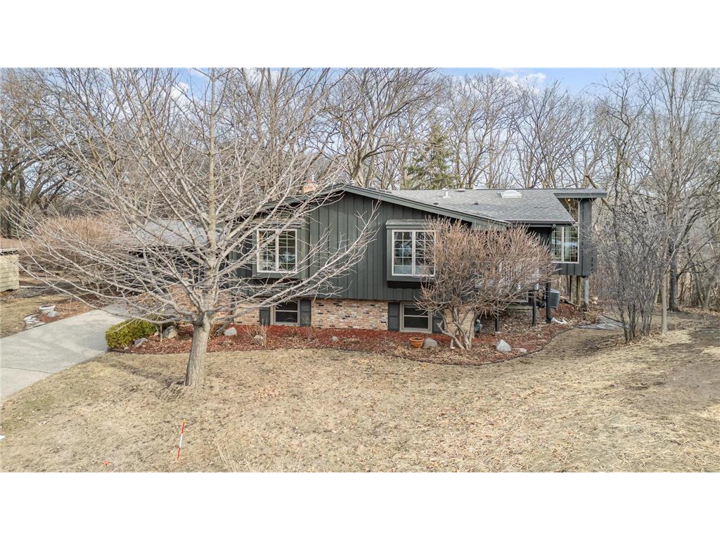 908 Woodlawn Court Burnsville MN 55337 6636633 image1