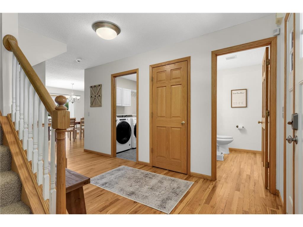 9080 Parkside Drive Woodbury MN 55125 7072689 image15
