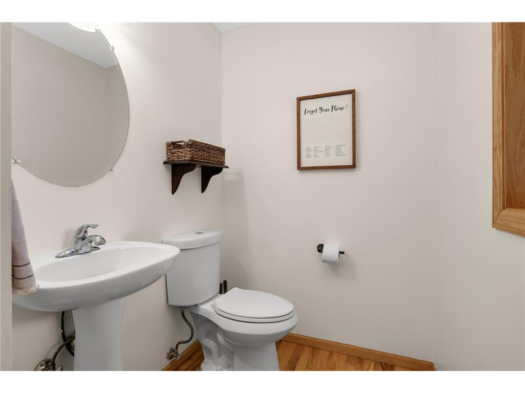 9080 Parkside Drive Woodbury MN 55125 7072689 image16