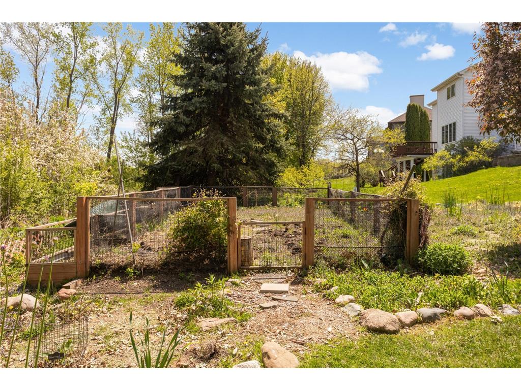 9080 Parkside Drive Woodbury MN 55125 7072689 image33
