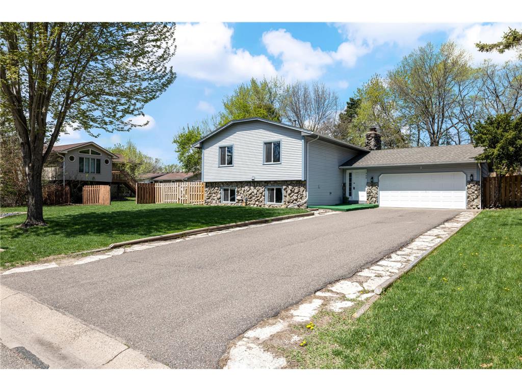 909 120th Avenue NW Coon Rapids MN 55448 7052781 image1