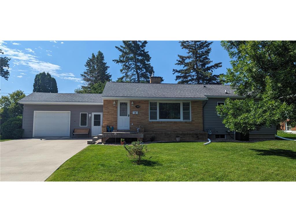 909 13th Street International Falls MN 56649 6410112 image1