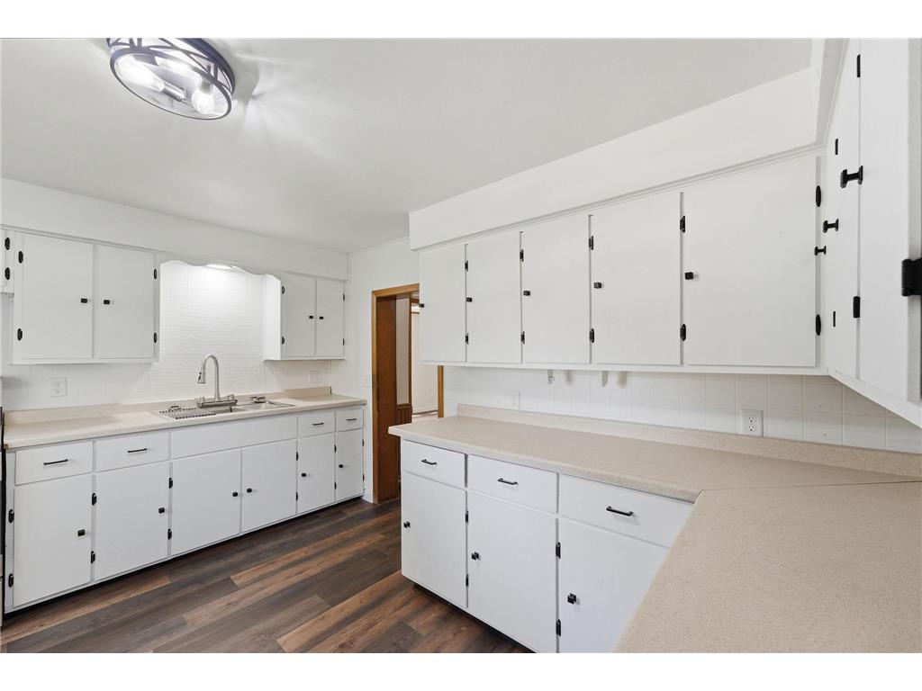 909 14th Street S Benson MN 56215 7095154 image22