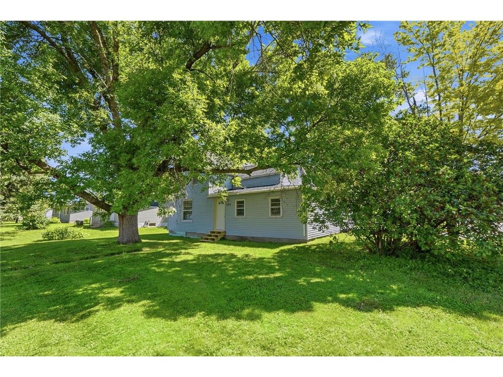 909 14th Street S Benson MN 56215 7095154 image3