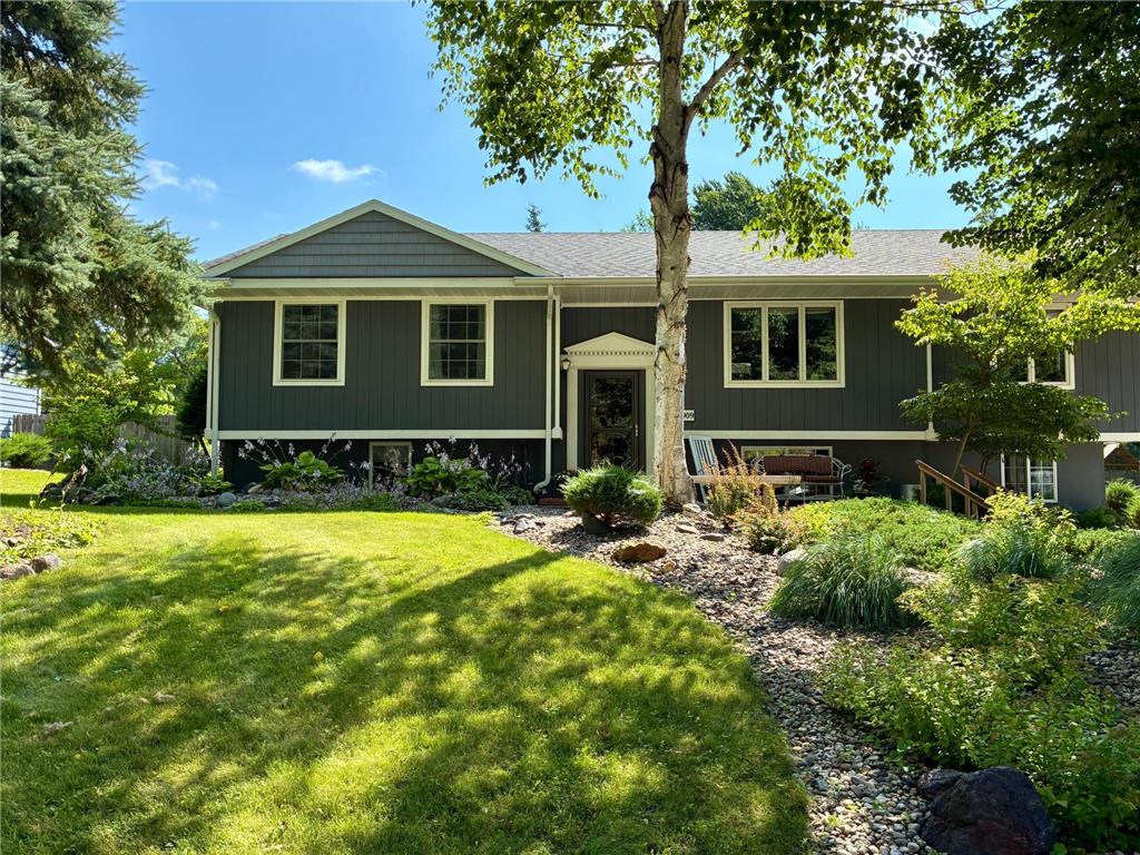 909 16th Street SW Willmar MN 56201 7045739 image70