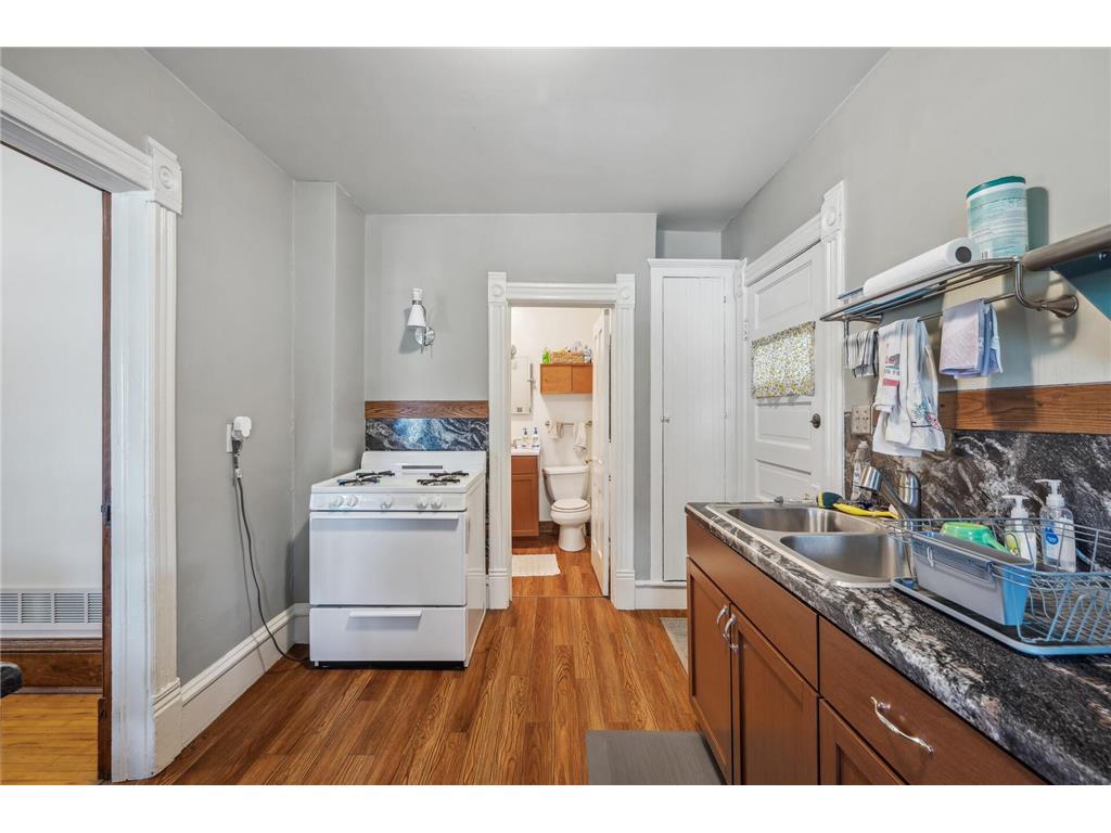 909 22nd Avenue NE Minneapolis MN 55418 6712674 image20