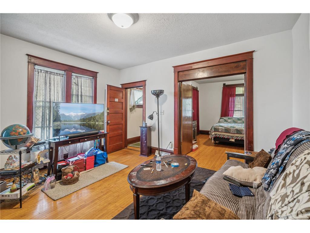 909 22nd Avenue NE Minneapolis MN 55418 6712674 image39