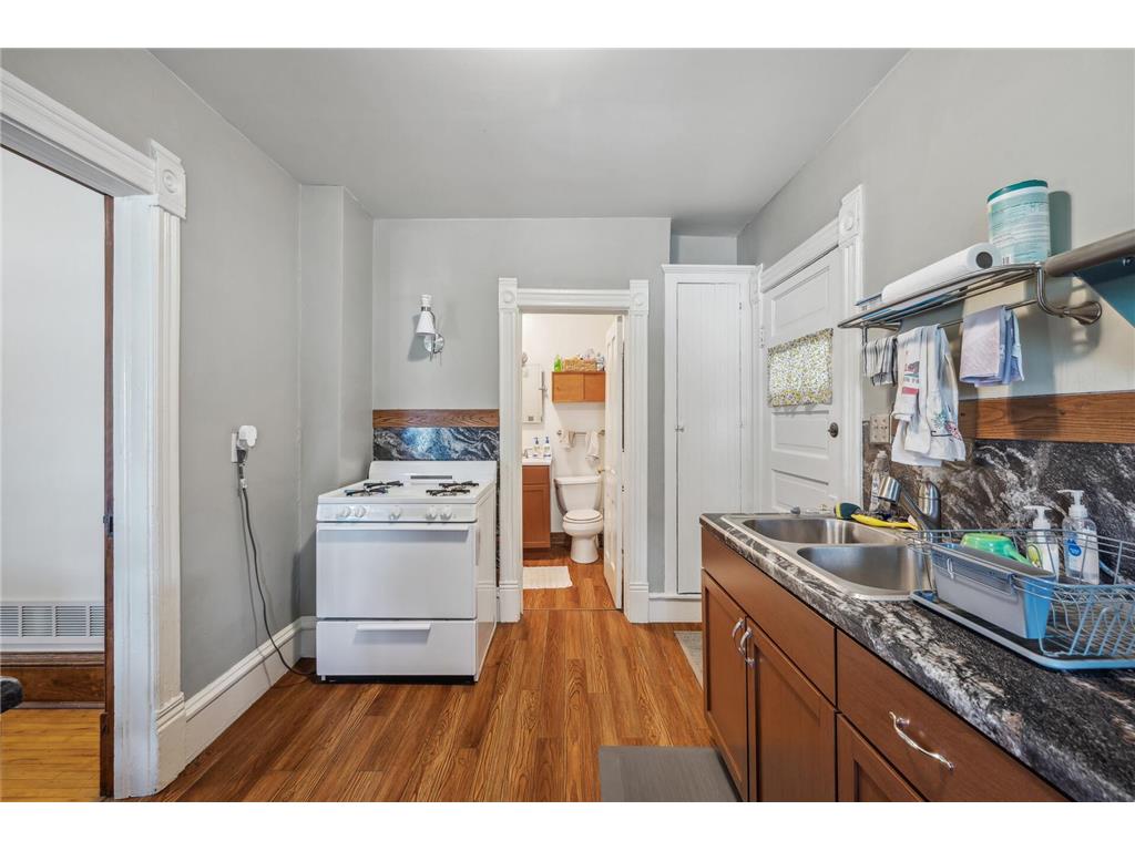 909 22nd Avenue NE Minneapolis MN 55418 7034431 image21